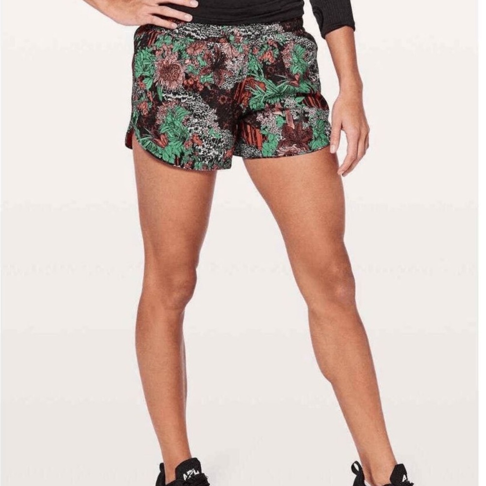 Hotty hot Lululemon shorts